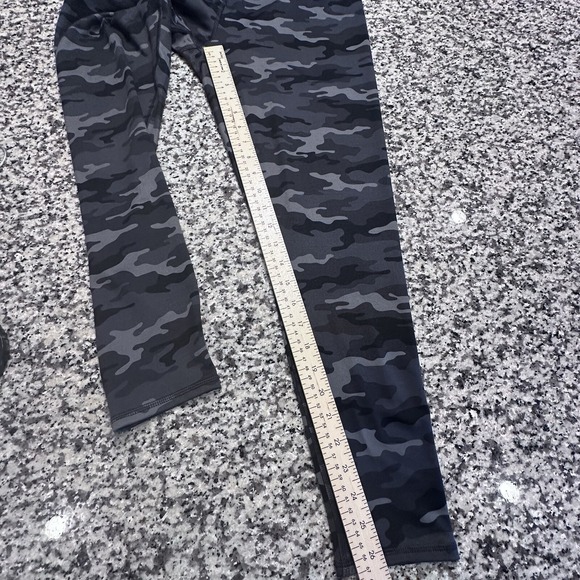 Maurices Gray Length 26" High Rise Camouflage Women's Luxe Leggings size L - Picture 9 of 9